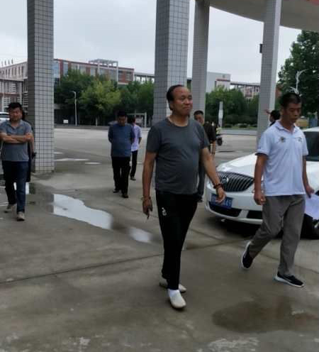 卢氏县教育局,财政局对卢氏一高节电产品工程进行验收！(图2)